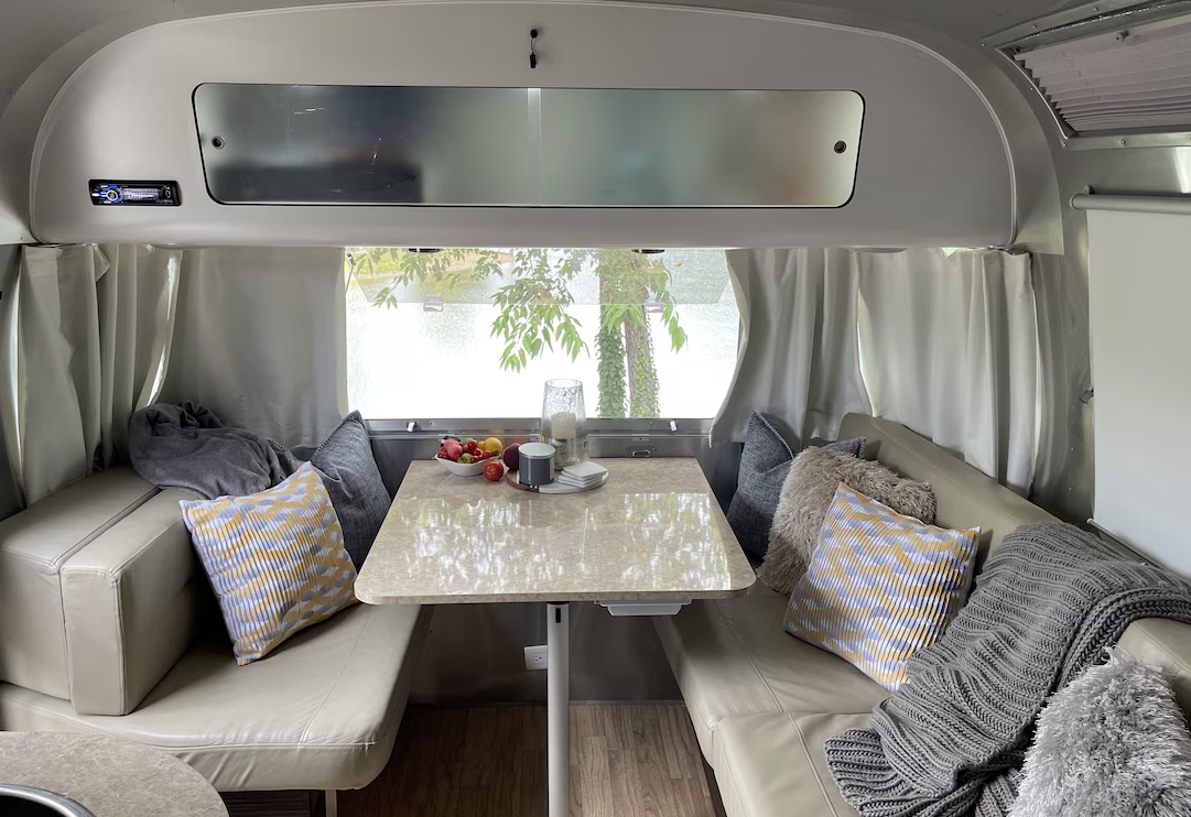 Elegant Watauga Lake Airstream