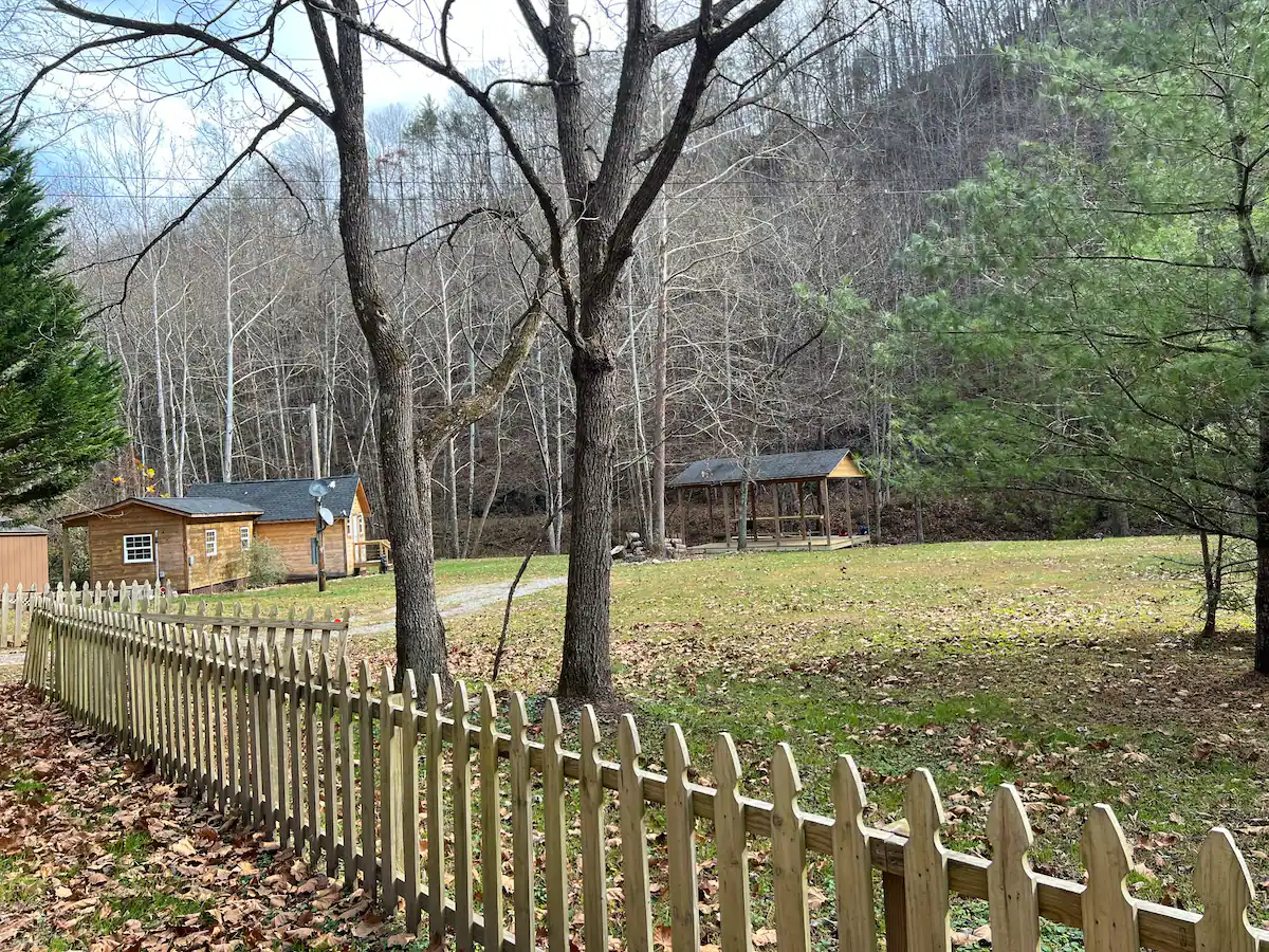 Roan Creek Cabin
