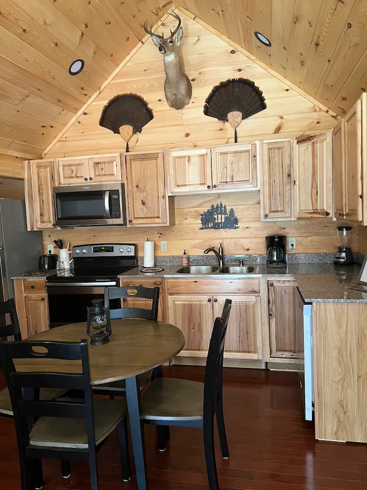 Roan Creek Cabin