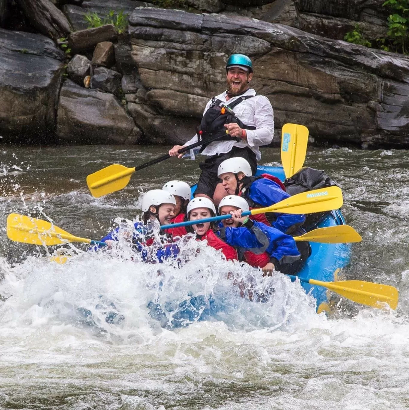 Wahoo’s Adventures Watauga River Outpost